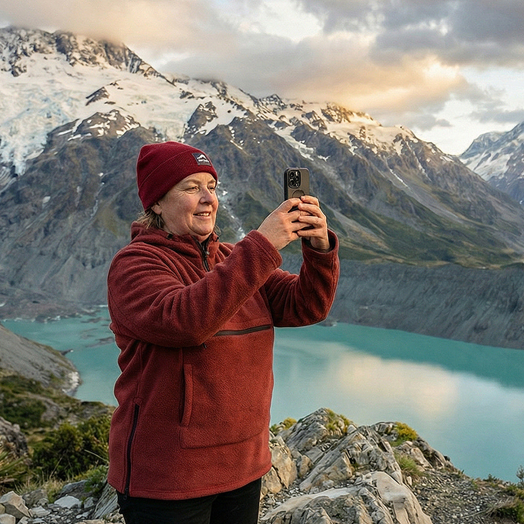 Haukland Fleece Hoodie for Photographers - Red